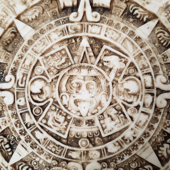 Vintage Hand Carved Aztec Mayan Sun Stone Calendar Round Wall Plaque Mexicana - Picture 3 of 15